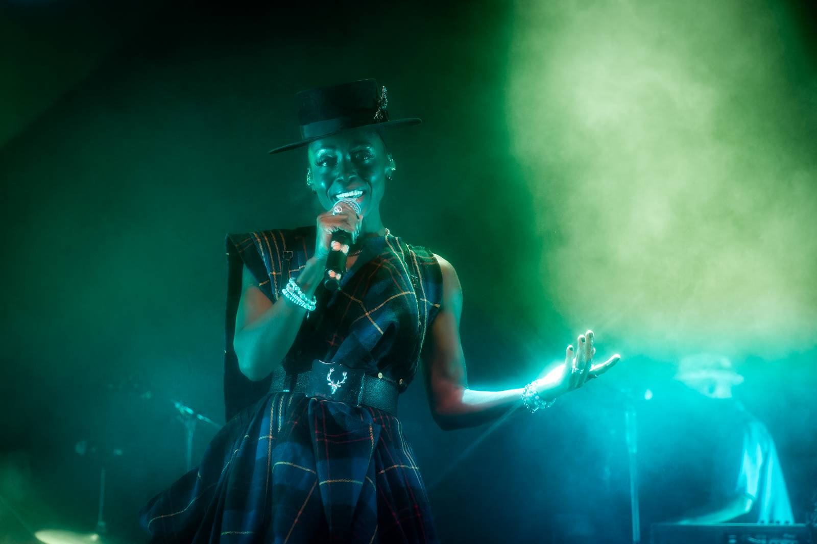 Morcheeba speciální efekty nepotřebuje. Fanoušky v SaSaZu hypnotizovala svým hlasem 