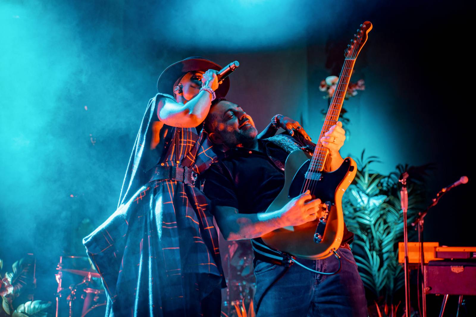 Morcheeba speciální efekty nepotřebuje. Fanoušky v SaSaZu hypnotizovala svým hlasem 