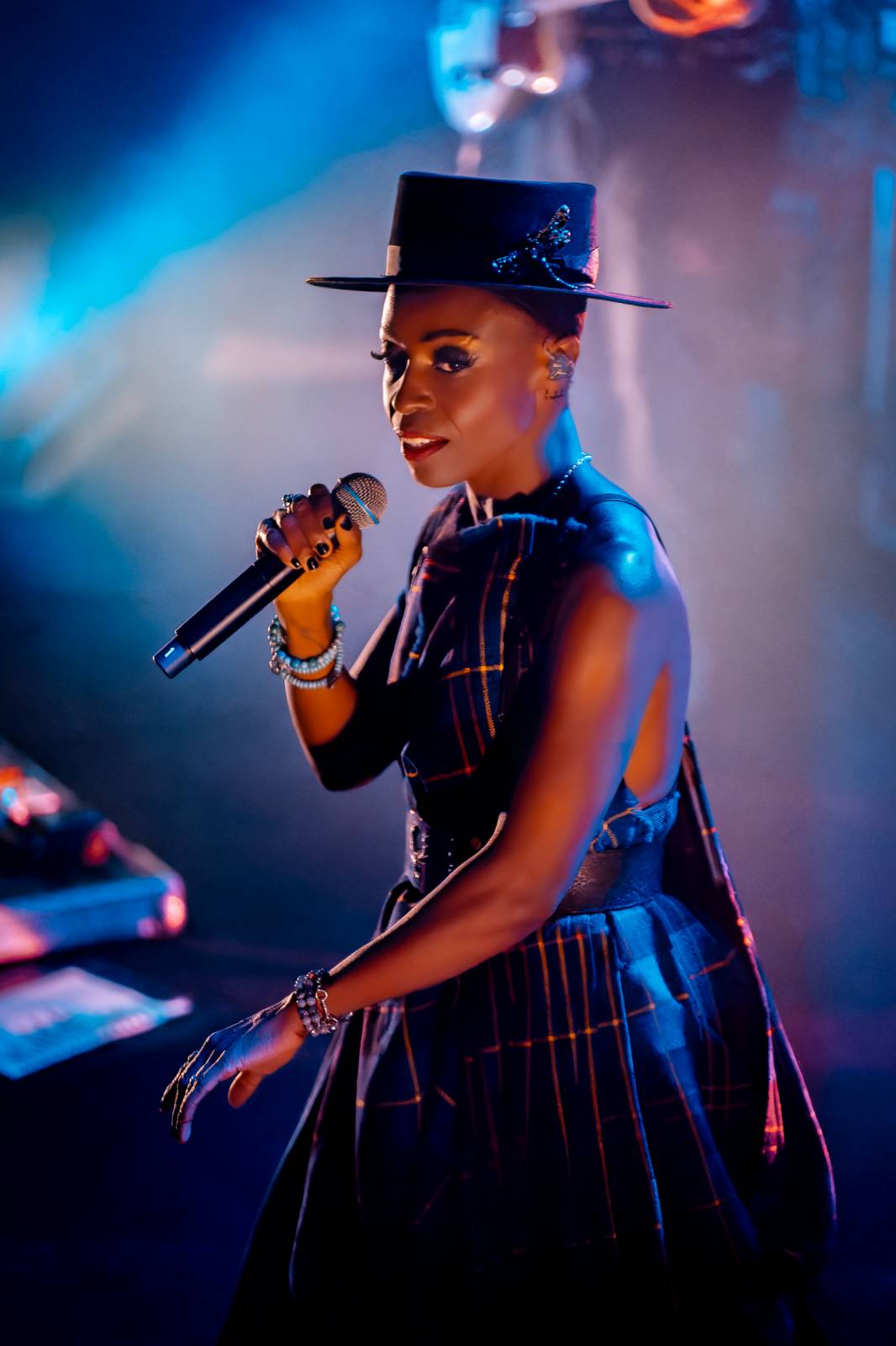 Morcheeba speciální efekty nepotřebuje. Fanoušky v SaSaZu hypnotizovala svým hlasem 