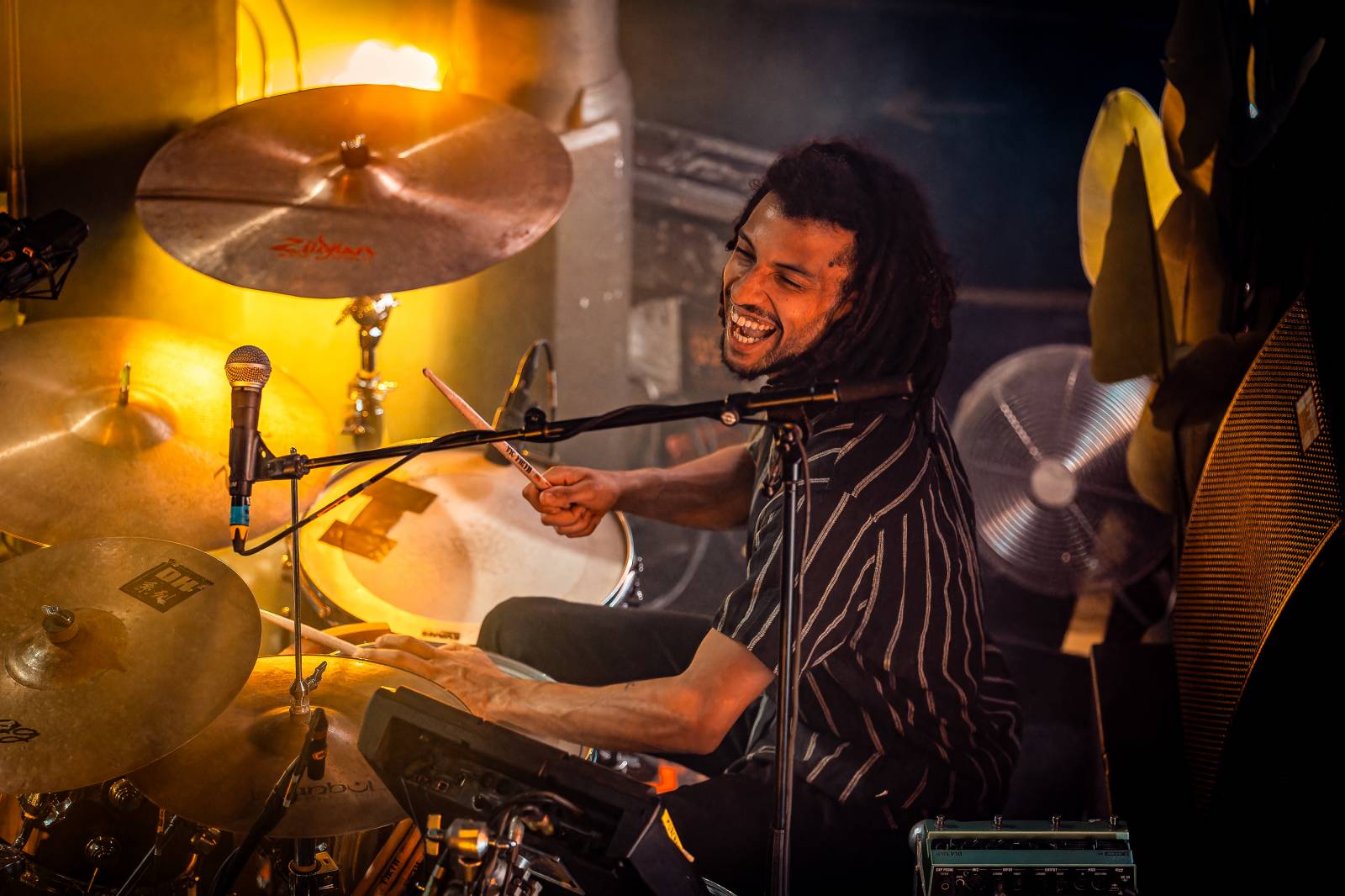 Morcheeba speciální efekty nepotřebuje. Fanoušky v SaSaZu hypnotizovala svým hlasem 