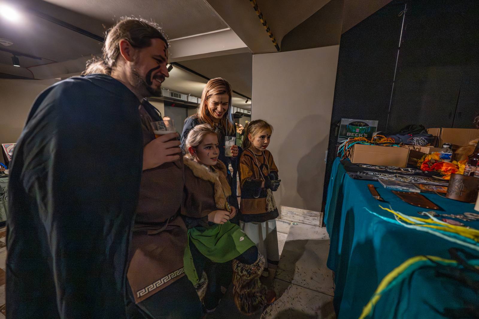 Pohanskou mytologií inspirovaní Deloraine dorazili do Prahy. Jejich hostem byli The Trouble Notes