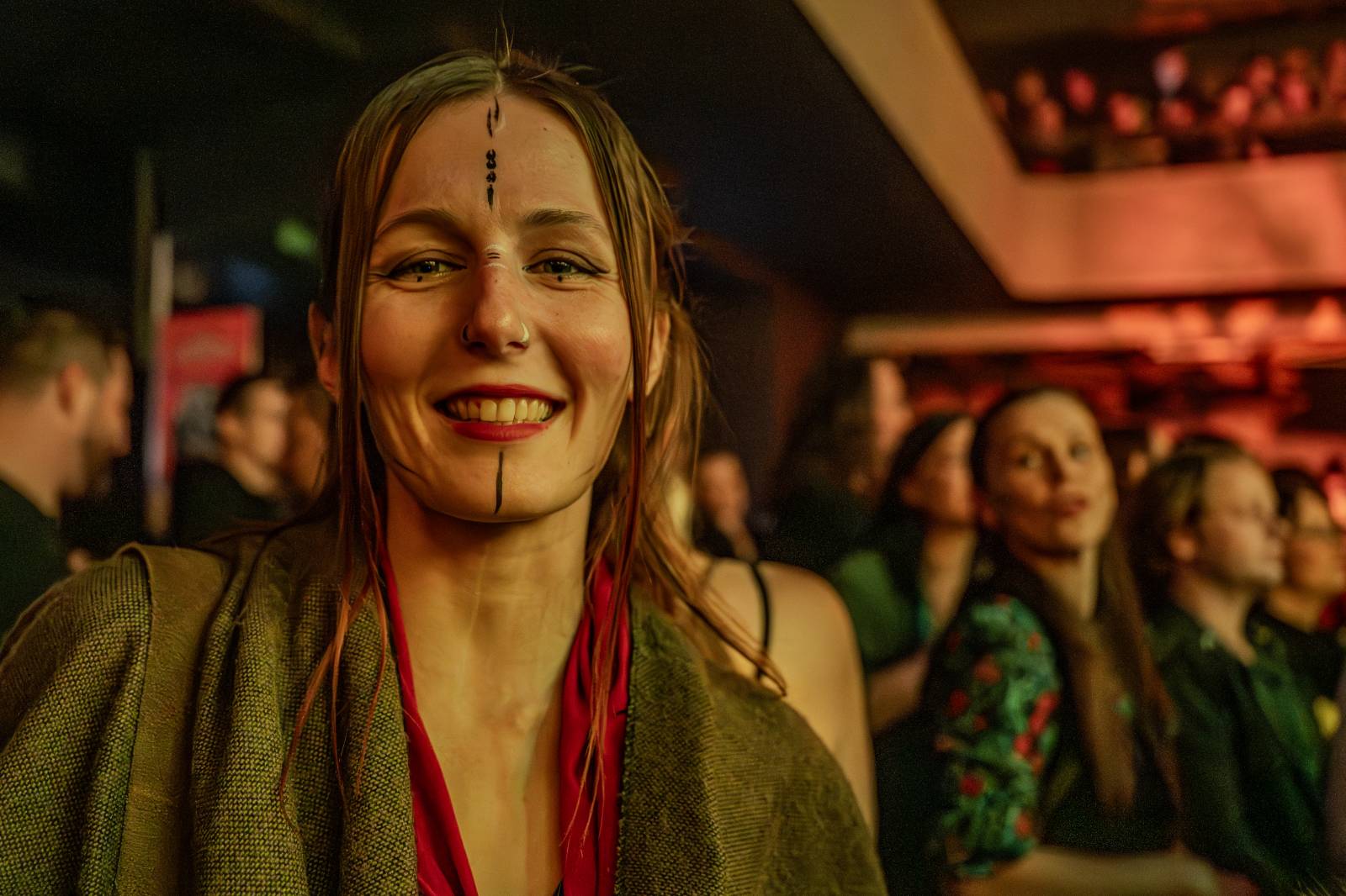 Pohanskou mytologií inspirovaní Deloraine dorazili do Prahy. Jejich hostem byli The Trouble Notes