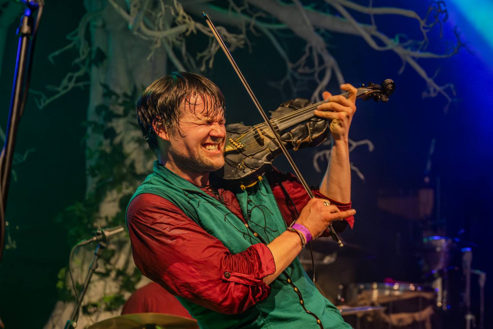 Pohanskou mytologií inspirovaní Deloraine dorazili do Prahy. Jejich hostem byli The Trouble Notes