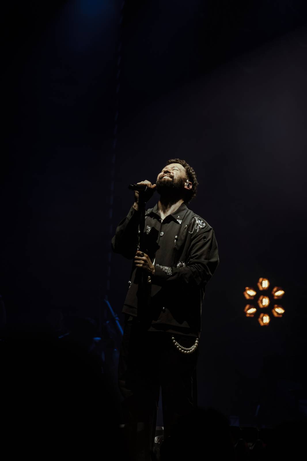 Vy jste ten důvod. Charismatický Calum Scott si podmanil O2 universum