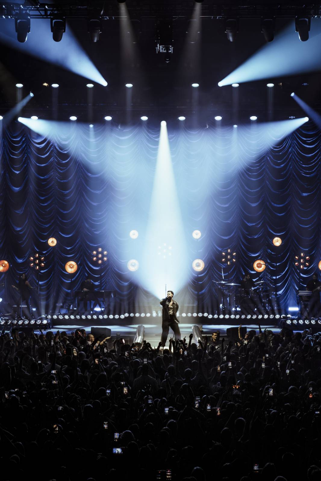 Vy jste ten důvod. Charismatický Calum Scott si podmanil O2 universum