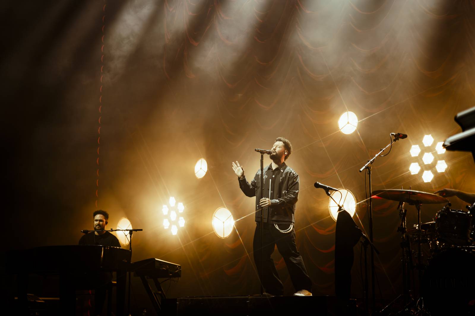 Vy jste ten důvod. Charismatický Calum Scott si podmanil O2 universum