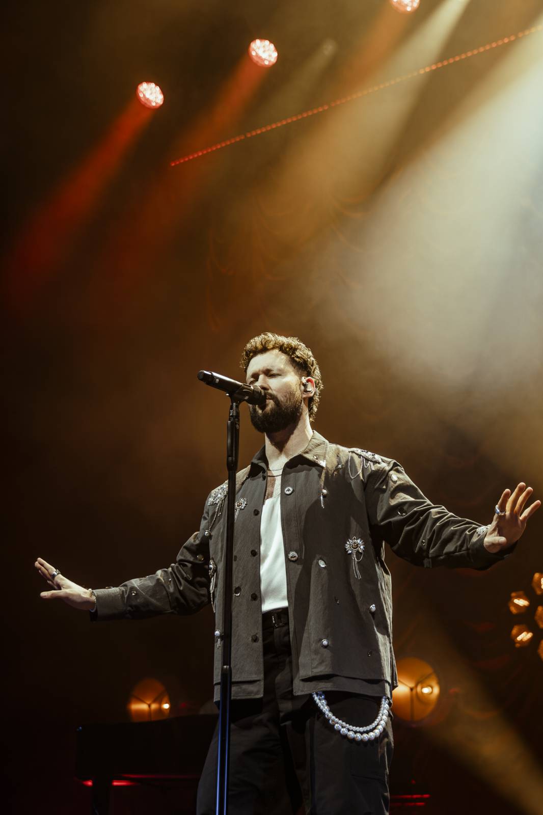 Vy jste ten důvod. Charismatický Calum Scott si podmanil O2 universum