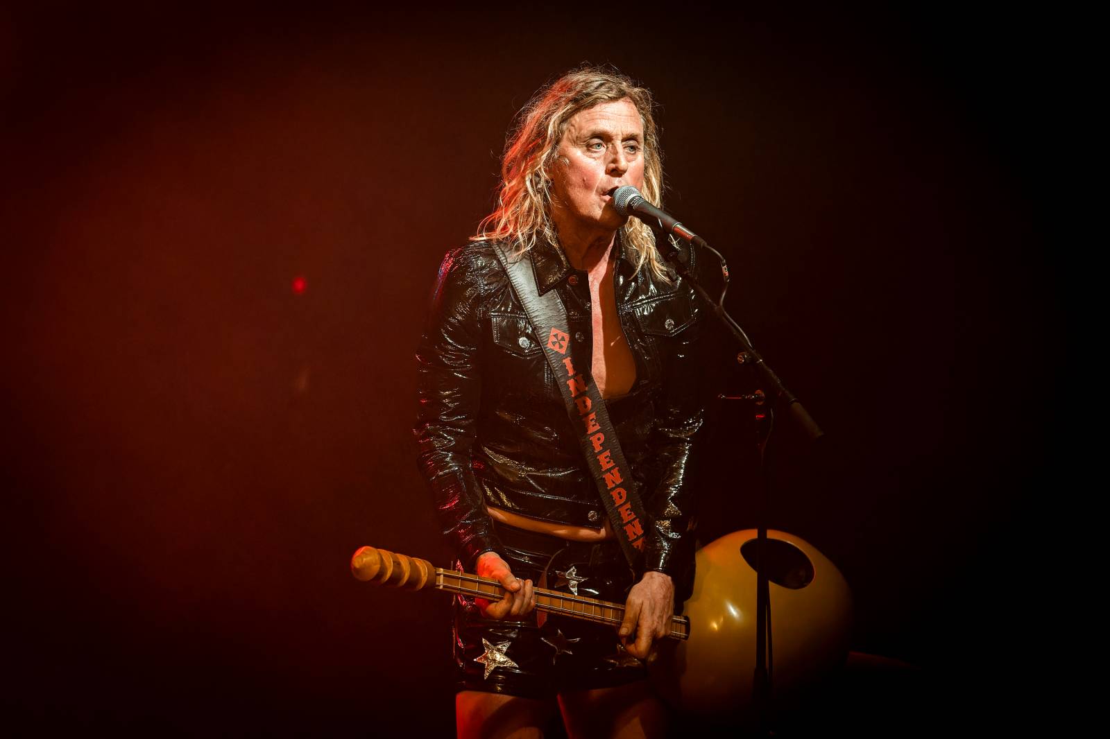 MeetFactory pohltila temná atmosféra. Dorazili The 69 Eyes a D-A-D