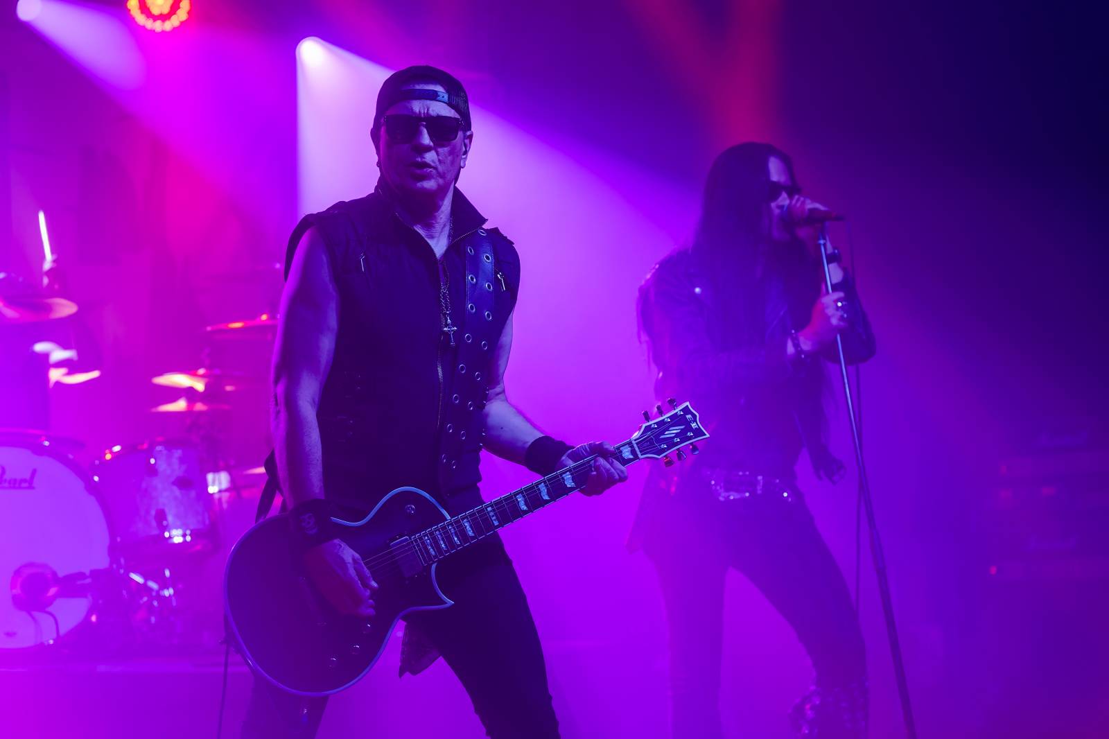 MeetFactory pohltila temná atmosféra. Dorazili The 69 Eyes a D-A-D