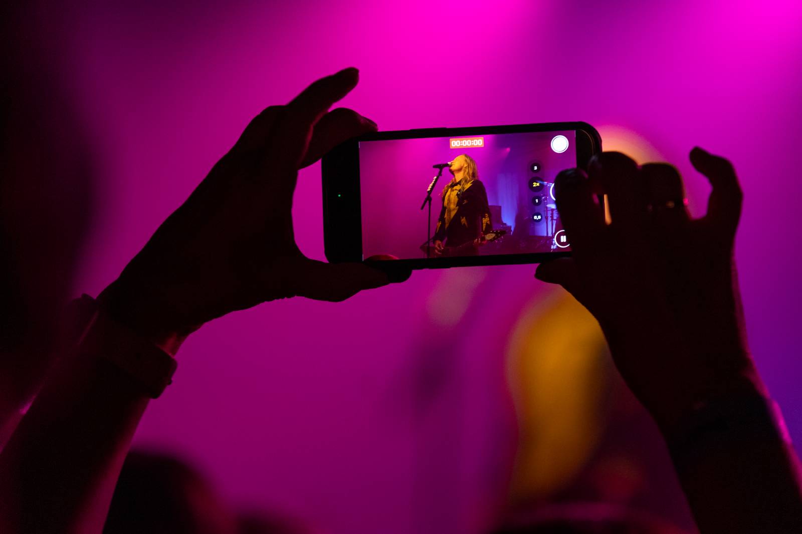 MeetFactory pohltila temná atmosféra. Dorazili The 69 Eyes a D-A-D