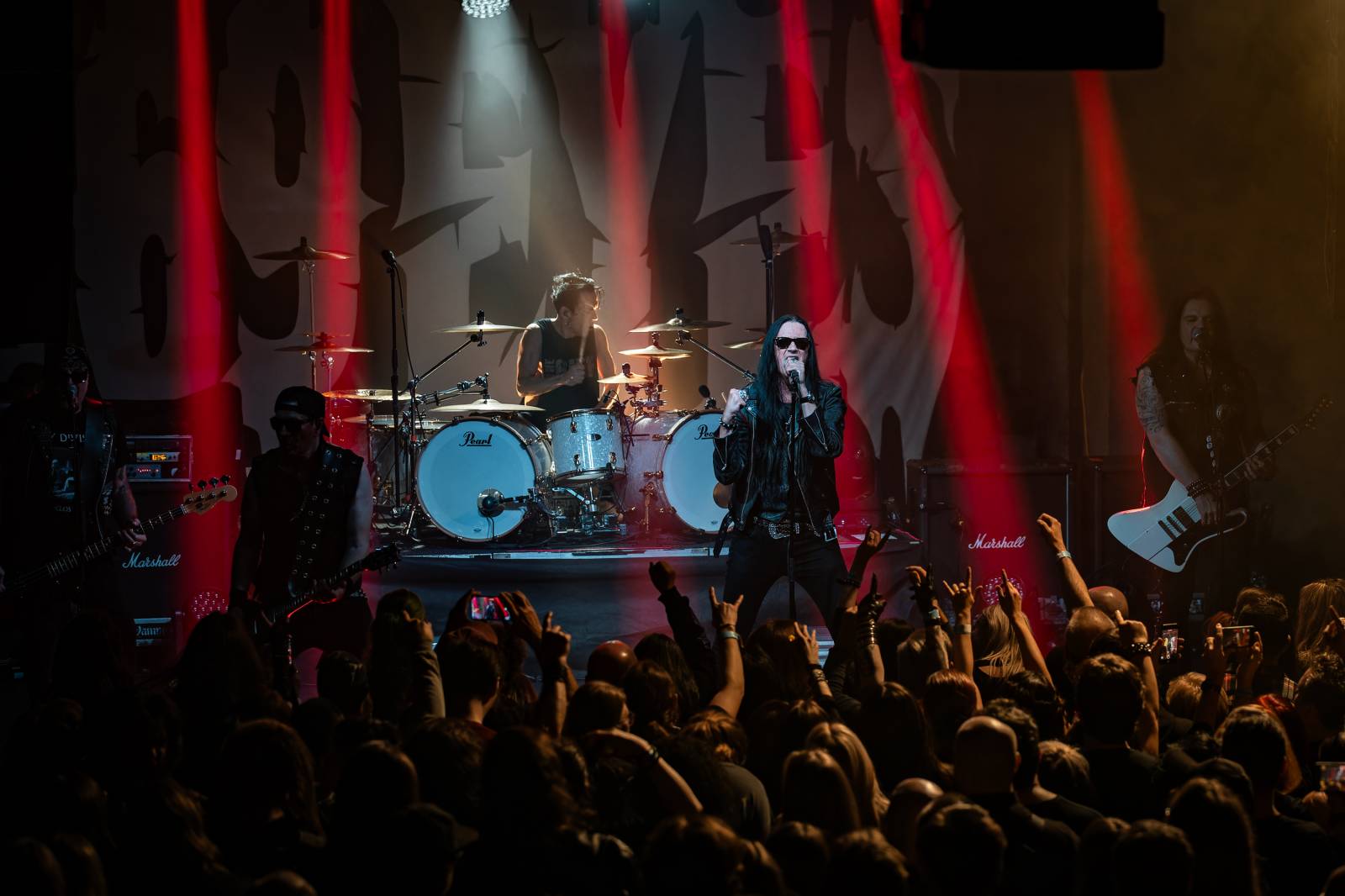 MeetFactory pohltila temná atmosféra. Dorazili The 69 Eyes a D-A-D