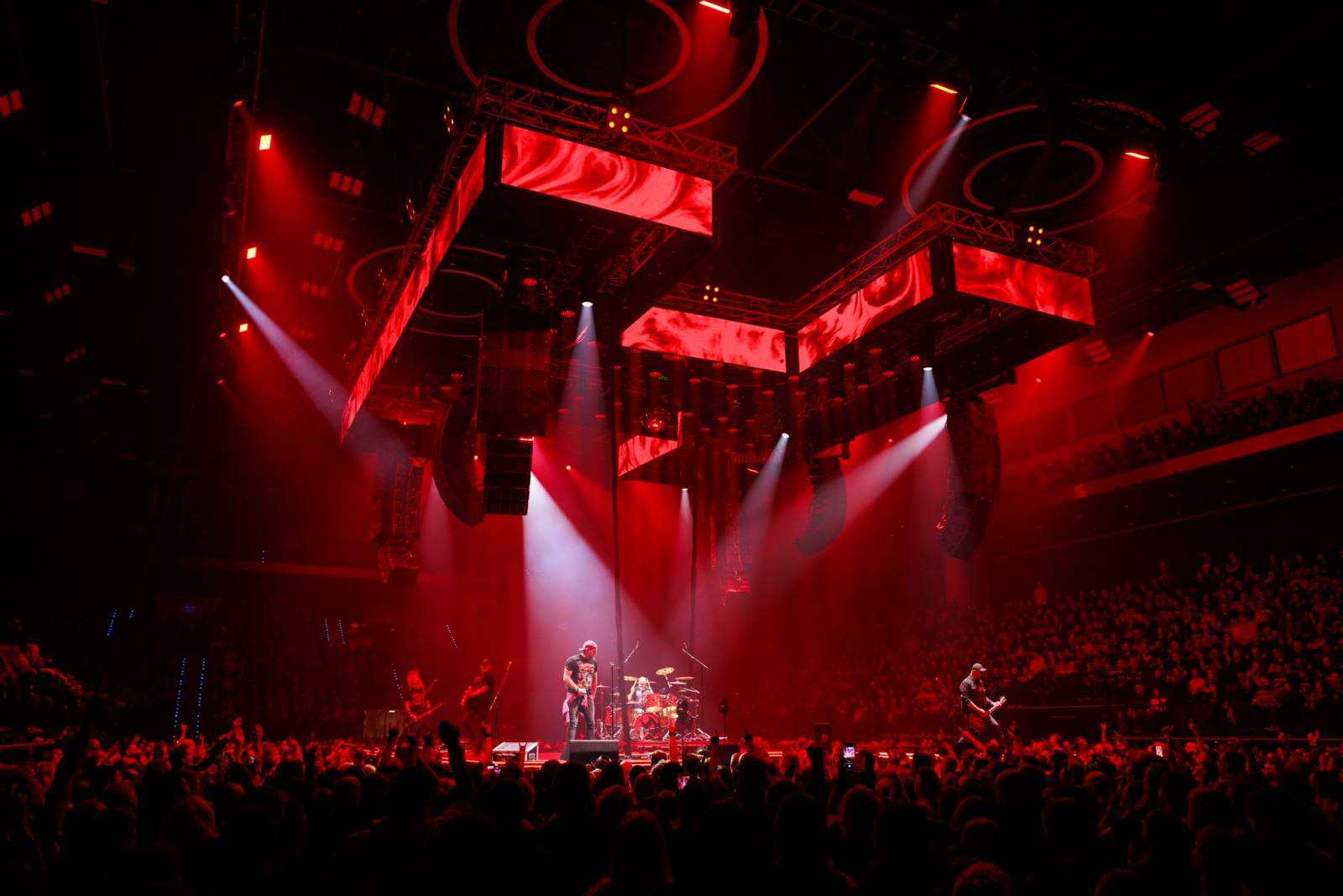Harlej oslavil v O2 universu třicet let na scéně. Fanouškům byl díky pódiu uprostřed haly opravdu blízko