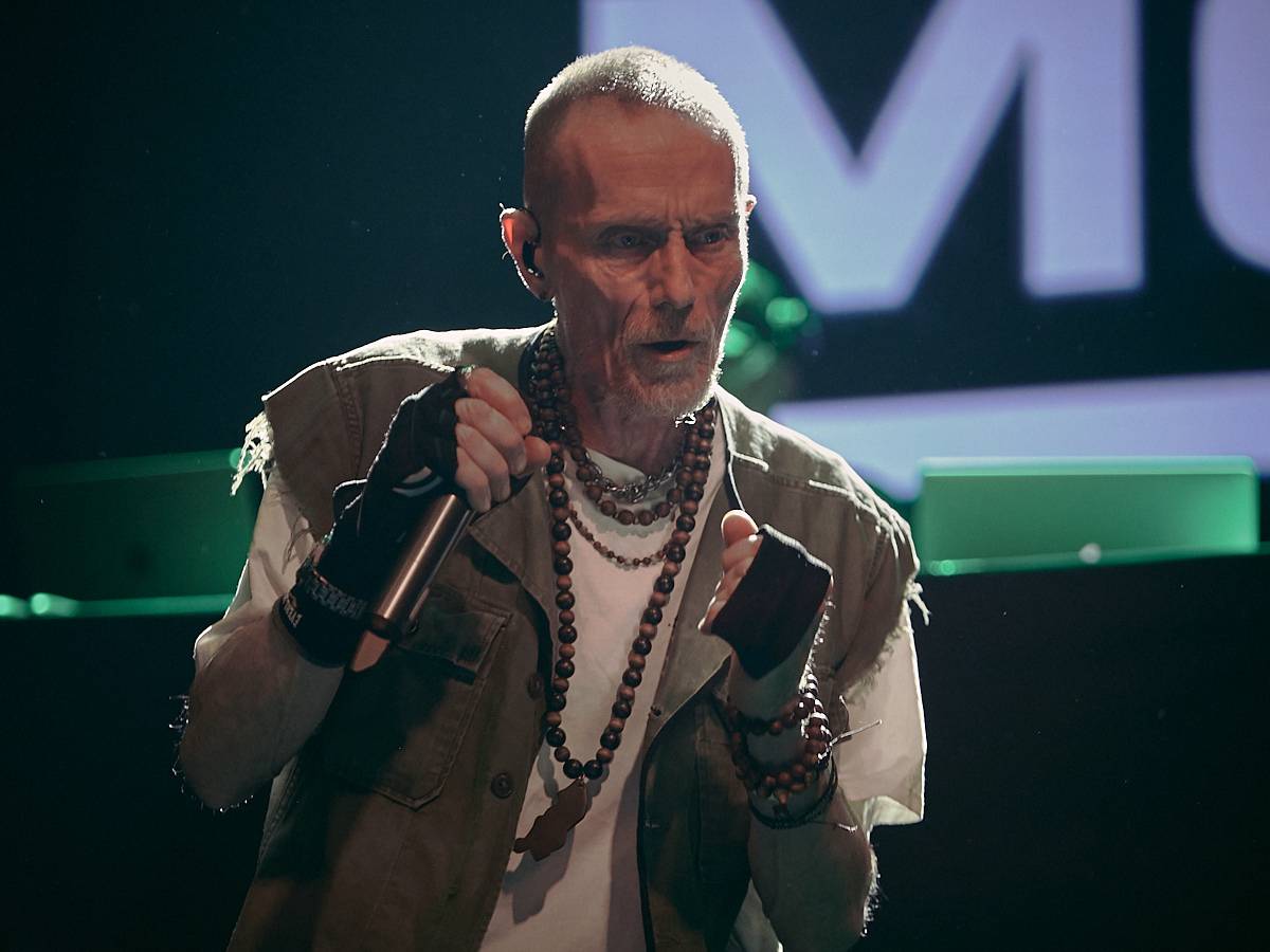 Stereo MC’s vzali SaSaZu zpátky do devadesátek, jejich hostem byla plzeňská Extensia