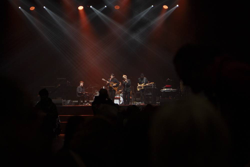 Jamie Cullum se vrátil do Prahy, roztancoval O2 universum