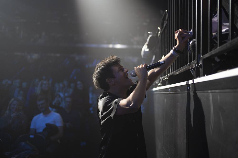 Jamie Cullum se vrátil do Prahy, roztancoval O2 universum