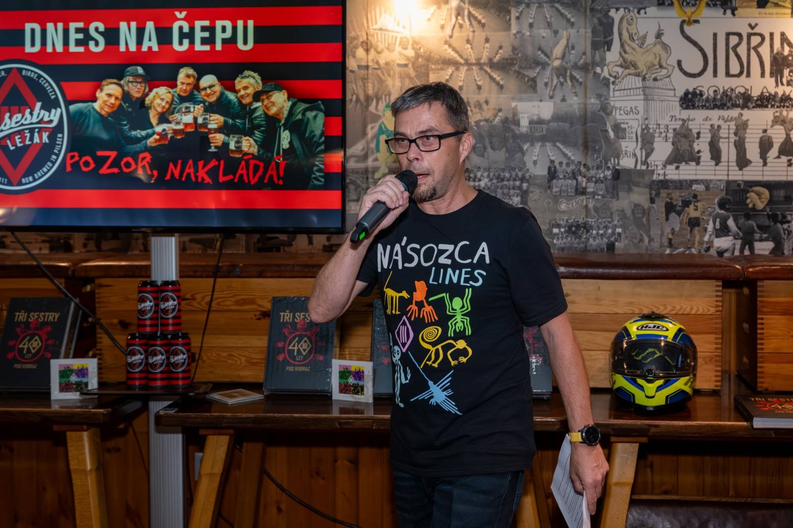 Tři sestry pokřtily Na Staré Sokolovně v Praze nové album i knihu zachycující zásadní momenty v kariéře