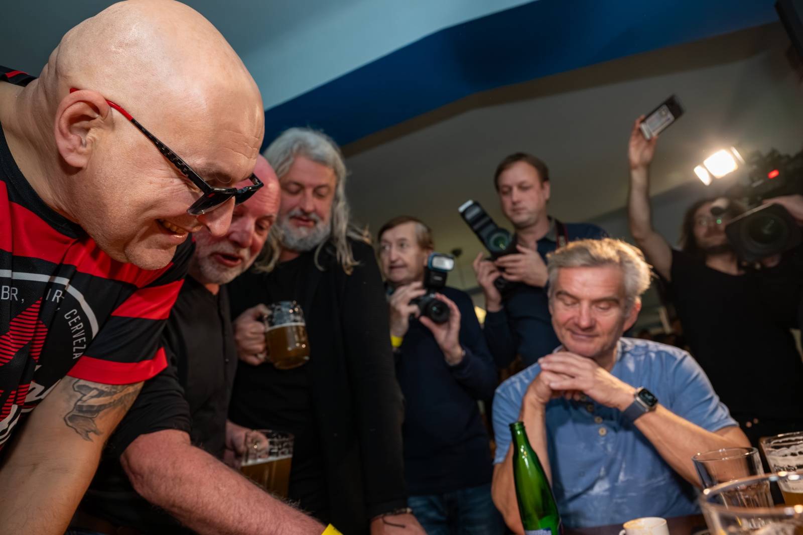 Tři sestry pokřtily Na Staré Sokolovně v Praze nové album i knihu zachycující zásadní momenty v kariéře