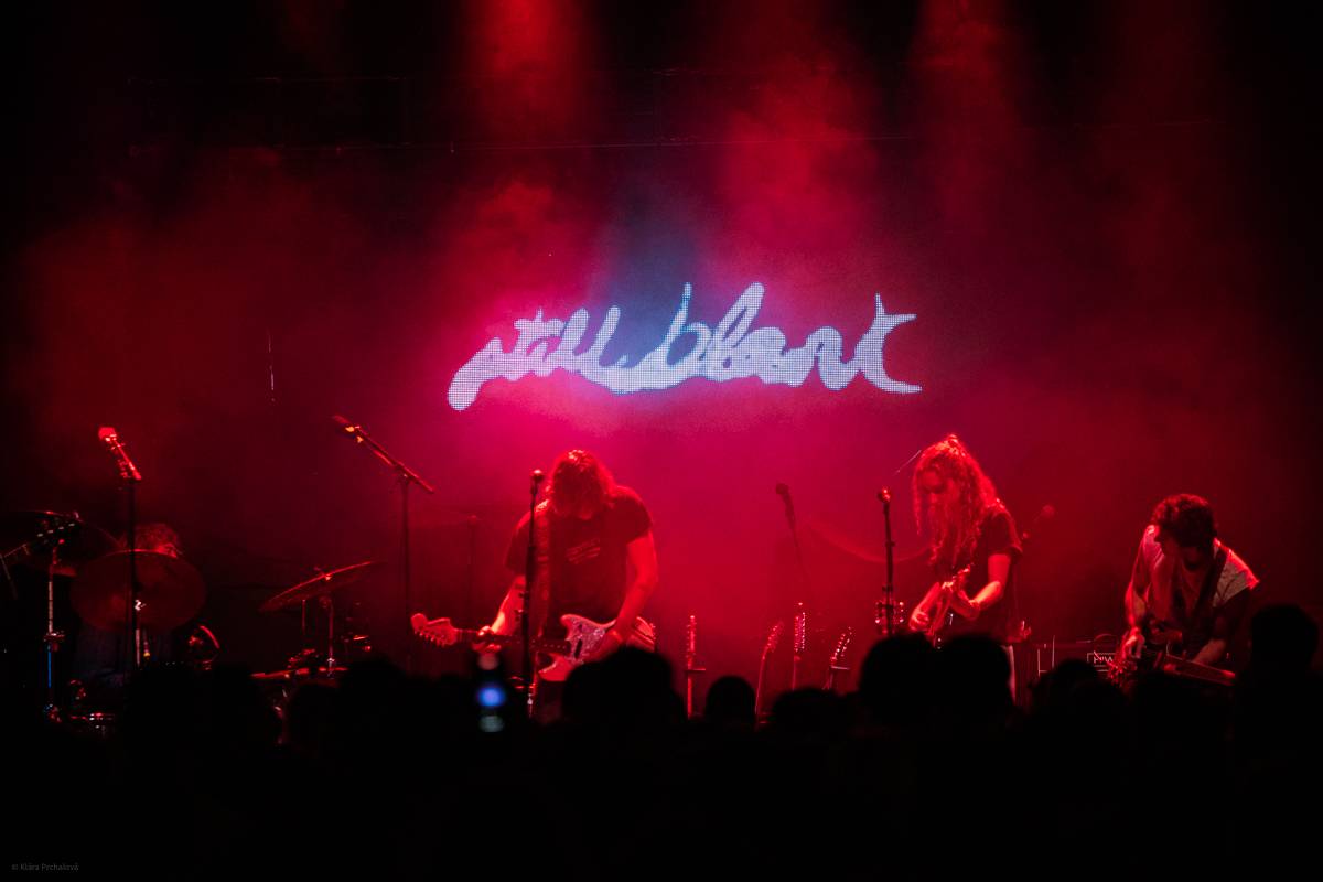 Royel Otis v SaSaZu: Show, která zahřála na srdci