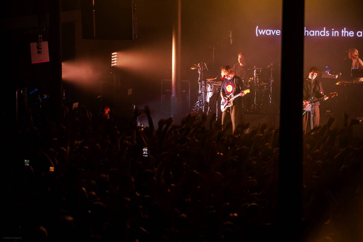 Royel Otis v SaSaZu: Show, která zahřála na srdci