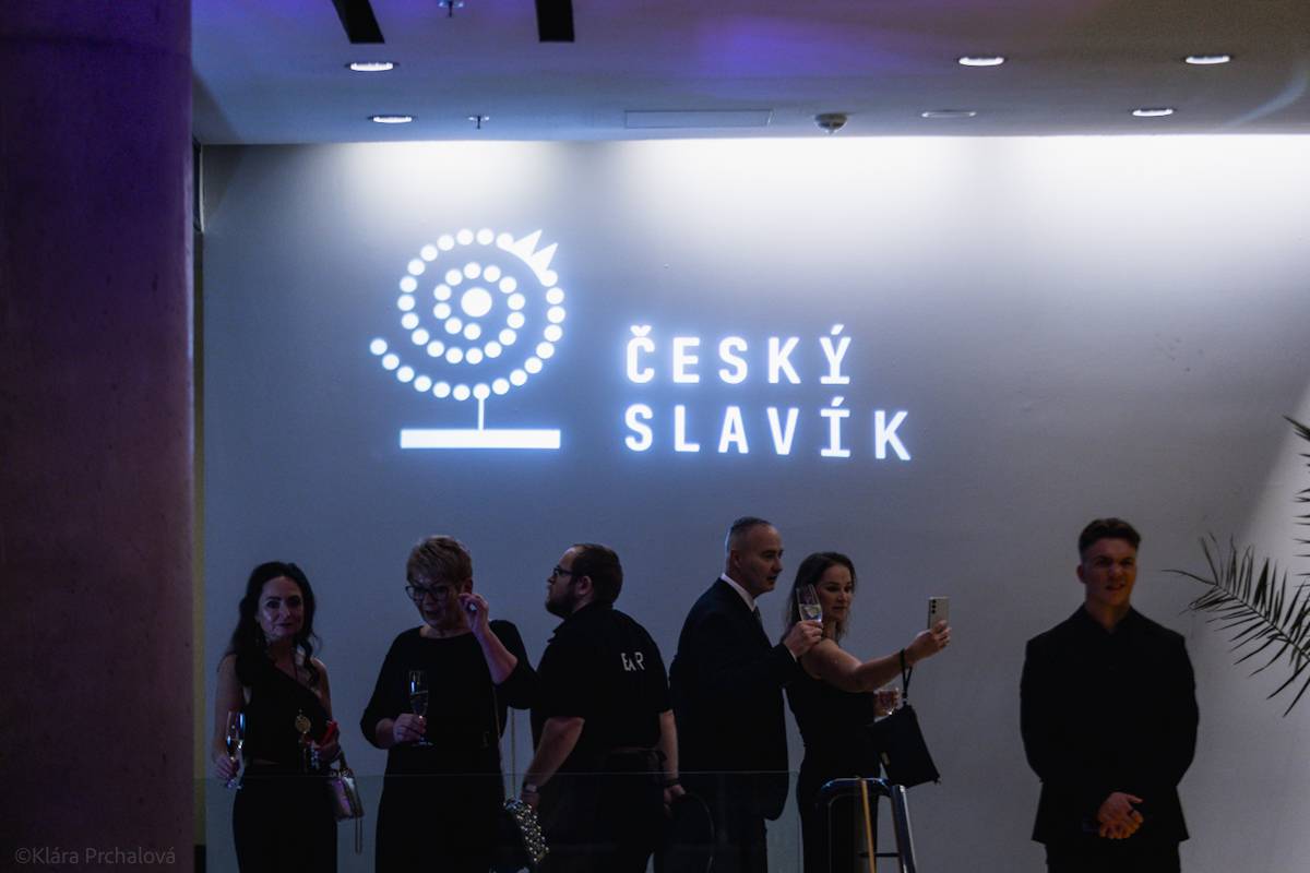 Český slavík: Dojatý Václav Noid Bárta, absolutní vítězka Ewa Farna i vzpomínka na Annu Julii Slováčkovou