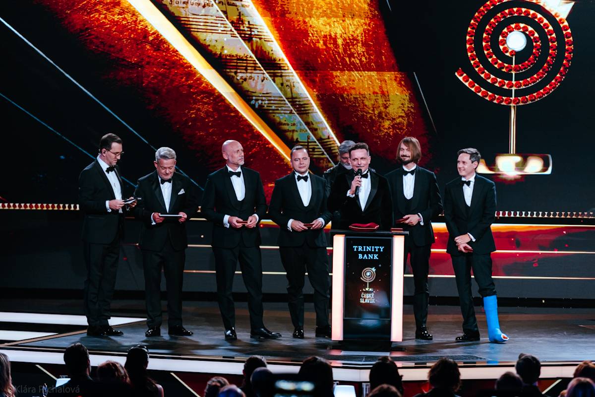 Český slavík: Dojatý Václav Noid Bárta, absolutní vítězka Ewa Farna i vzpomínka na Annu Julii Slováčkovou