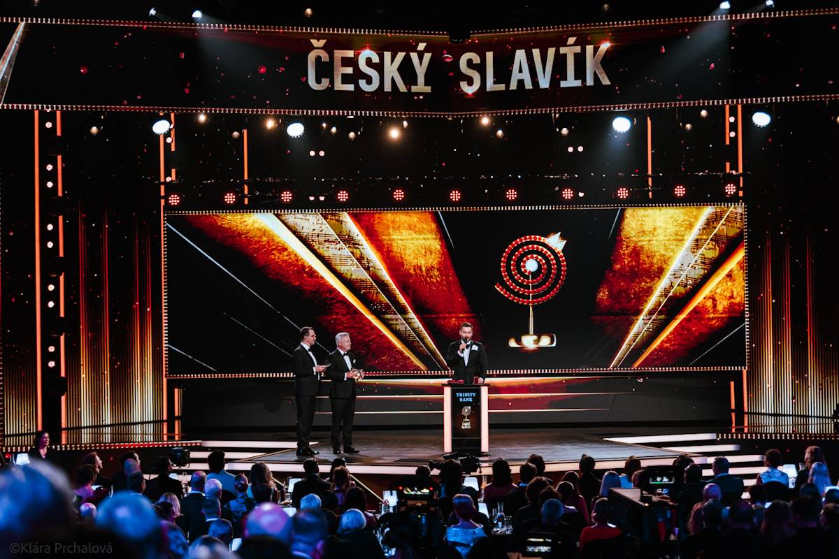 Český slavík: Dojatý Václav Noid Bárta, absolutní vítězka Ewa Farna i vzpomínka na Annu Julii Slováčkovou