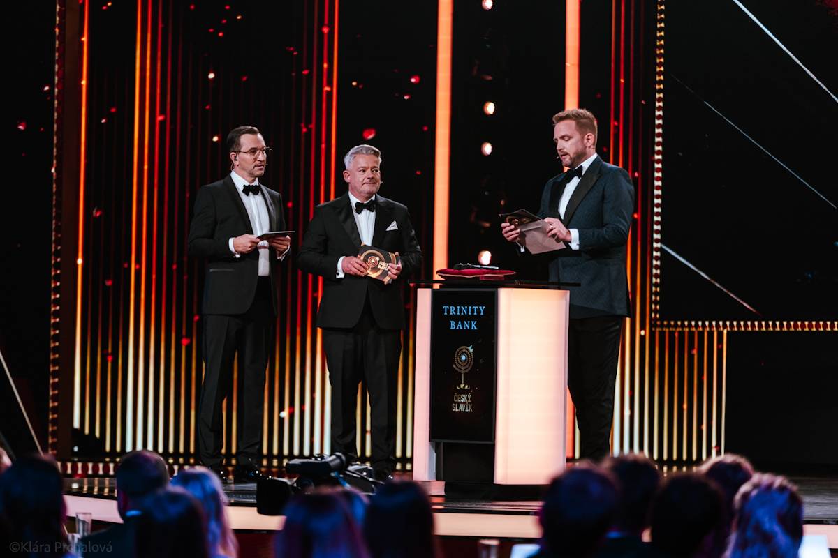 Český slavík: Dojatý Václav Noid Bárta, absolutní vítězka Ewa Farna i vzpomínka na Annu Julii Slováčkovou