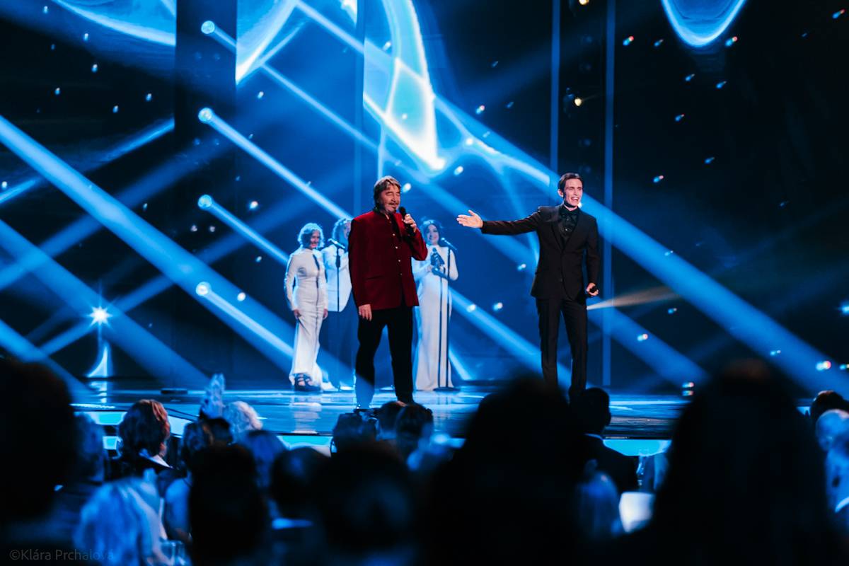 Český slavík: Dojatý Václav Noid Bárta, absolutní vítězka Ewa Farna i vzpomínka na Annu Julii Slováčkovou