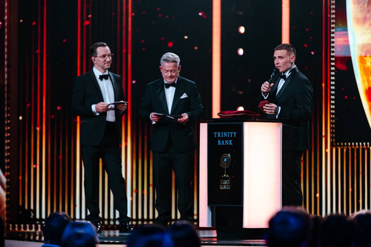 Český slavík: Dojatý Václav Noid Bárta, absolutní vítězka Ewa Farna i vzpomínka na Annu Julii Slováčkovou