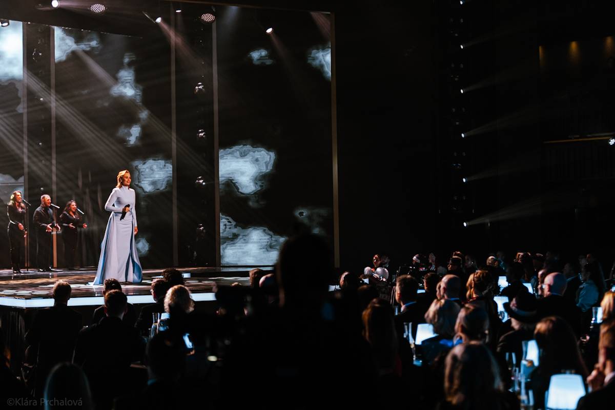 Český slavík: Dojatý Václav Noid Bárta, absolutní vítězka Ewa Farna i vzpomínka na Annu Julii Slováčkovou