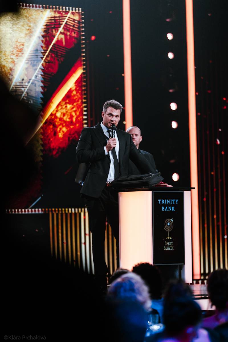 Český slavík: Dojatý Václav Noid Bárta, absolutní vítězka Ewa Farna i vzpomínka na Annu Julii Slováčkovou