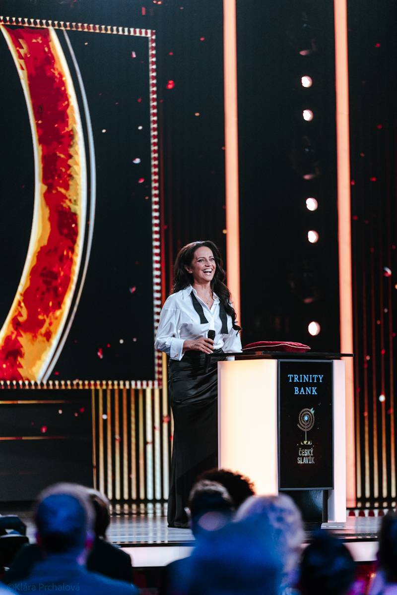 Český slavík: Dojatý Václav Noid Bárta, absolutní vítězka Ewa Farna i vzpomínka na Annu Julii Slováčkovou