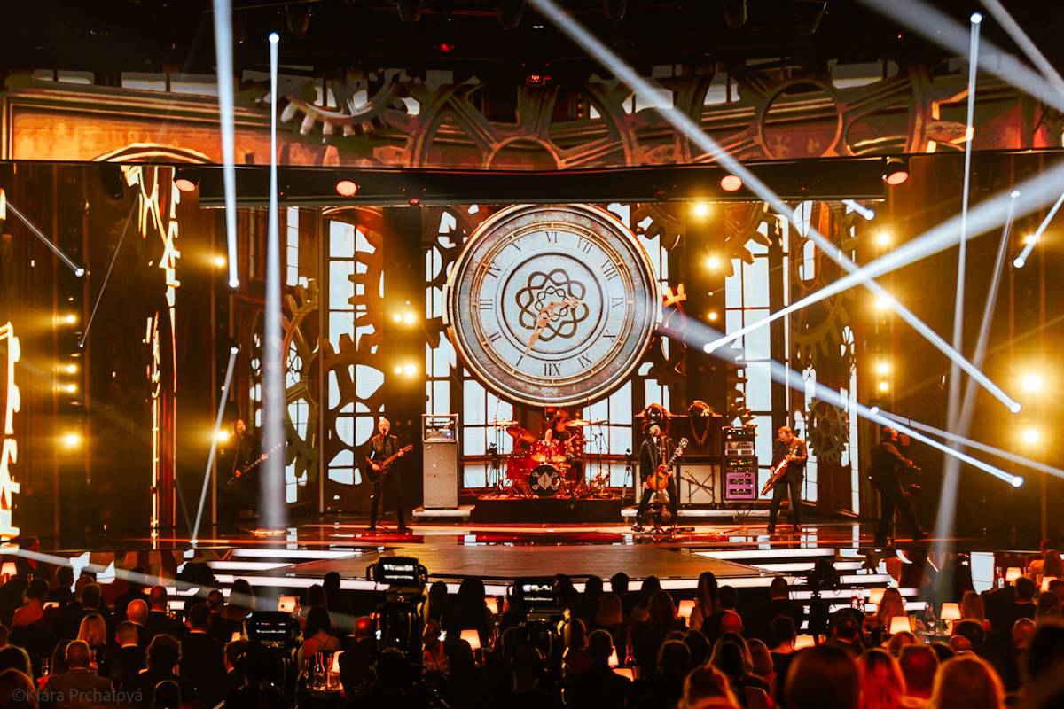 Český slavík: Dojatý Václav Noid Bárta, absolutní vítězka Ewa Farna i vzpomínka na Annu Julii Slováčkovou