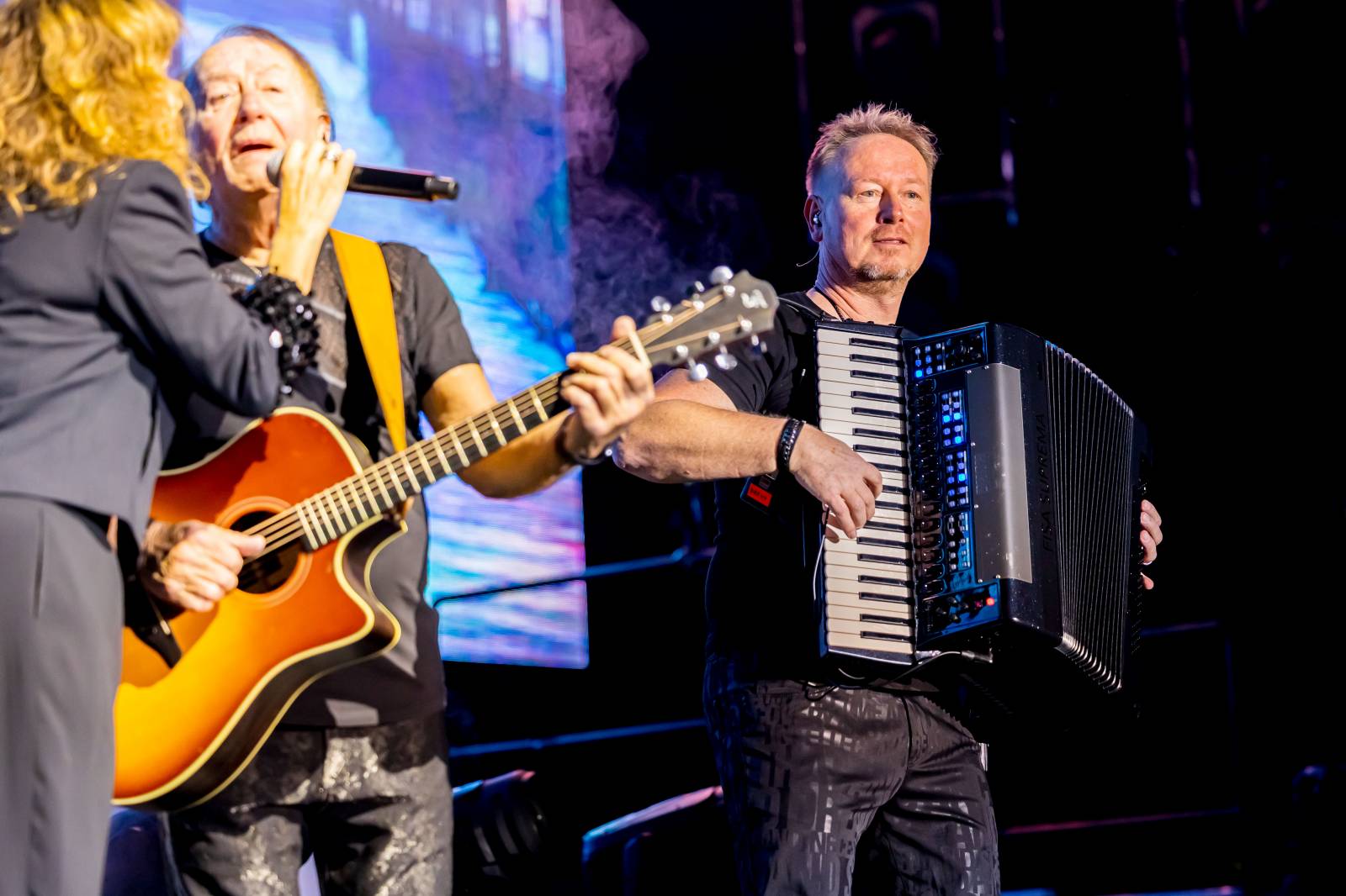 Olympic slavil v O2 areně Rockové Vánoce, pozval si Martu Jandovou, Dymytry i Petra Koláře