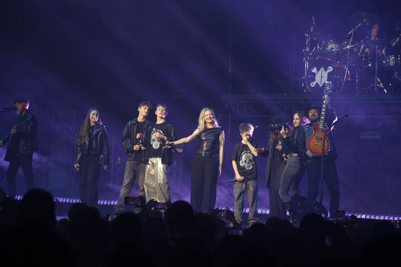 Oslavy čtyřicátin Lucie se přesunuly do Brna. Jejími hosty byli Michal Pavlíček, Michael Kocáb i Lenny