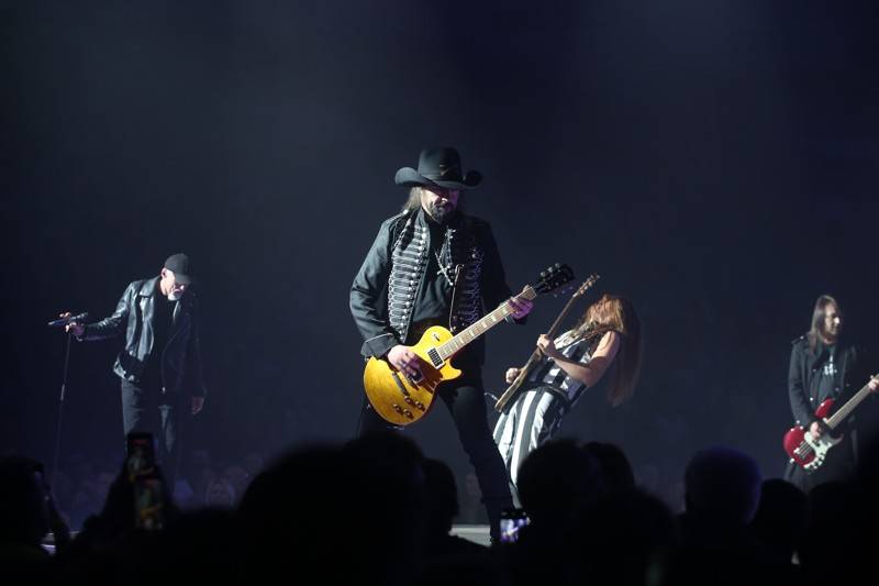 Oslavy čtyřicátin Lucie se přesunuly do Brna. Jejími hosty byli Michal Pavlíček, Michael Kocáb i Lenny