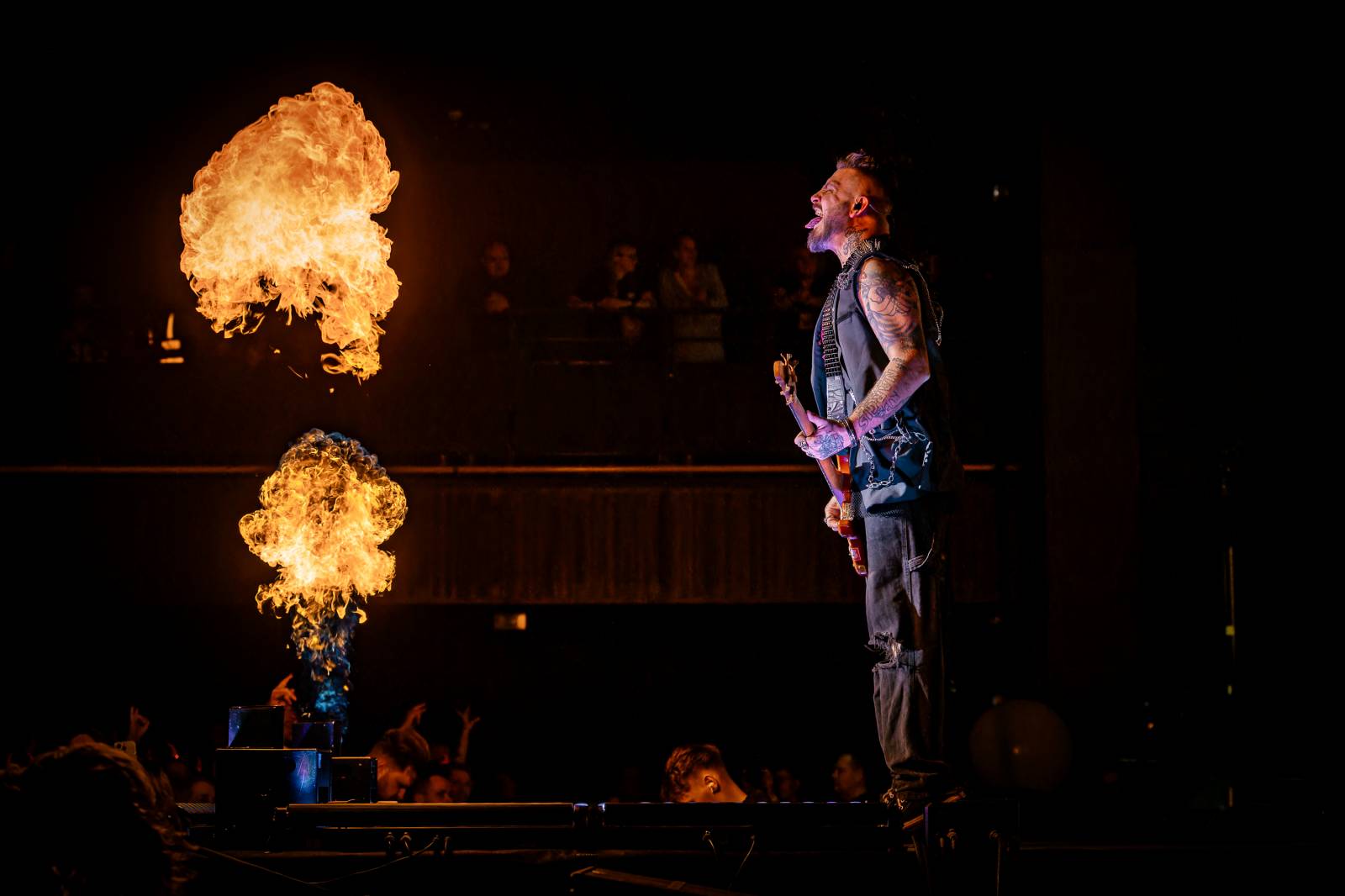 Rybičky 48 vyprodaly Forum Karlín. Nové album jim křtil Ota Váňa z Kabátu