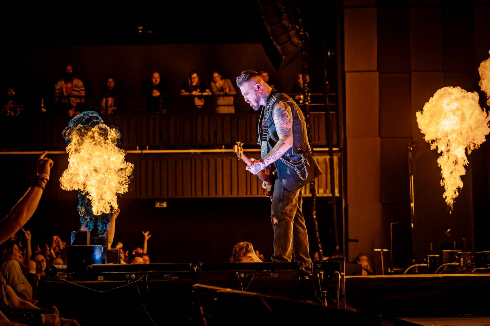 Rybičky 48 vyprodaly Forum Karlín. Nové album jim křtil Ota Váňa z Kabátu