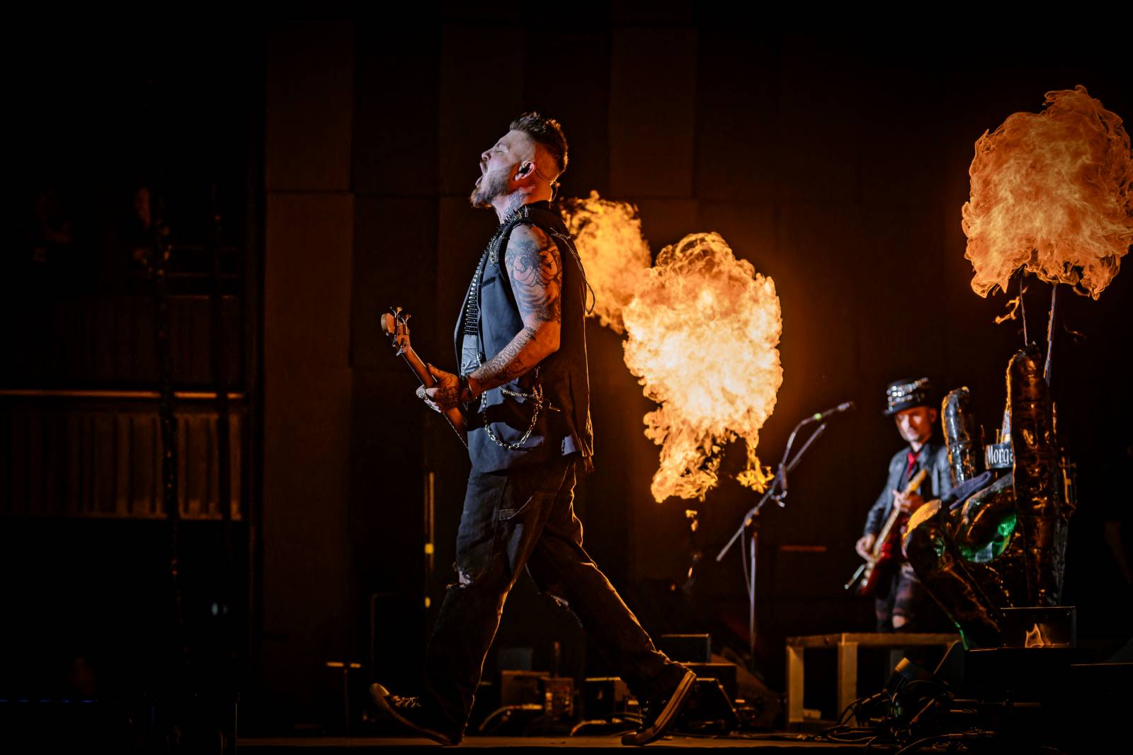 Rybičky 48 vyprodaly Forum Karlín. Nové album jim křtil Ota Váňa z Kabátu