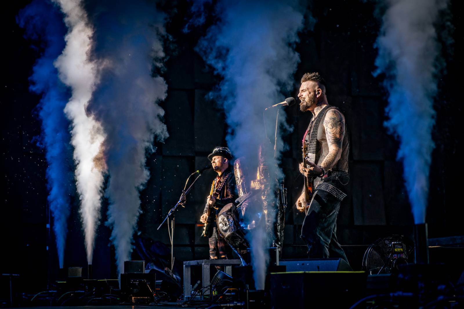 Rybičky 48 vyprodaly Forum Karlín. Nové album jim křtil Ota Váňa z Kabátu