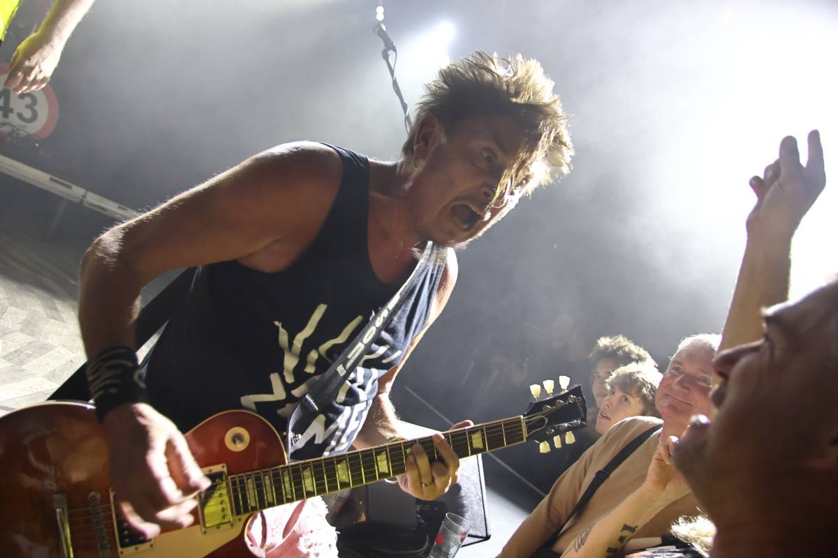 Skromní, ale nejlepší. Visací zámek oslavil 43 let ve stejném složení v punkovém stylu