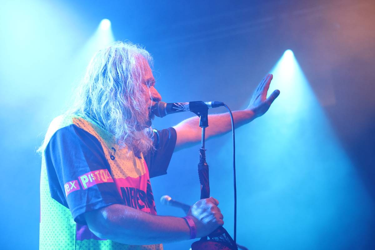 Skromní, ale nejlepší. Visací zámek oslavil 43 let ve stejném složení v punkovém stylu