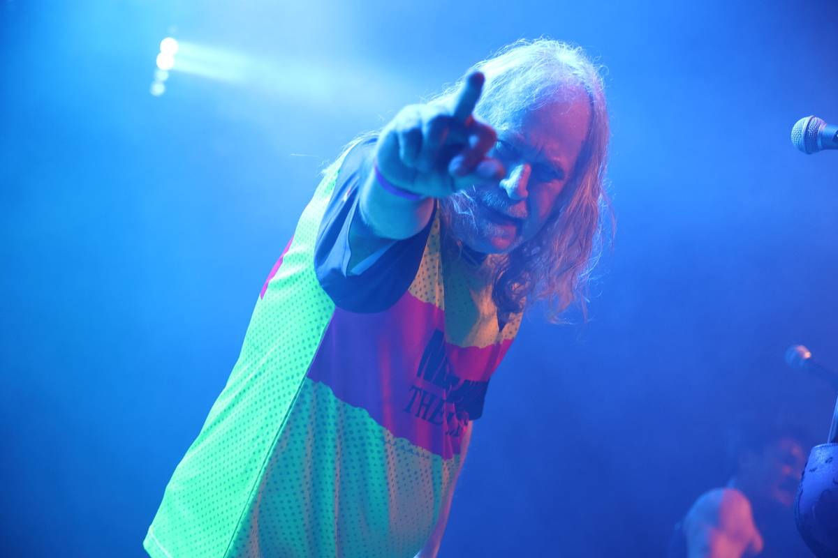 Skromní, ale nejlepší. Visací zámek oslavil 43 let ve stejném složení v punkovém stylu