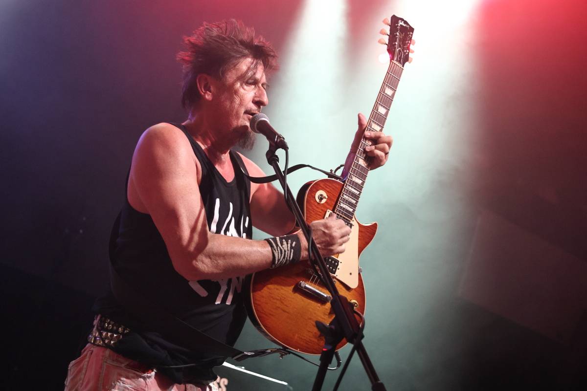 Skromní, ale nejlepší. Visací zámek oslavil 43 let ve stejném složení v punkovém stylu