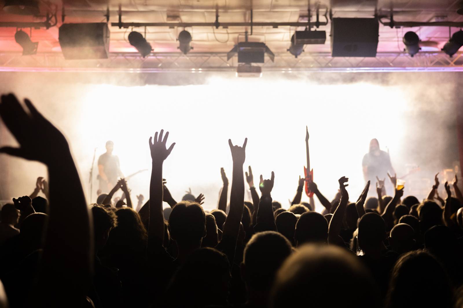 Alkehol završil rok 2025. V Praze připil na nekonečný mejdan