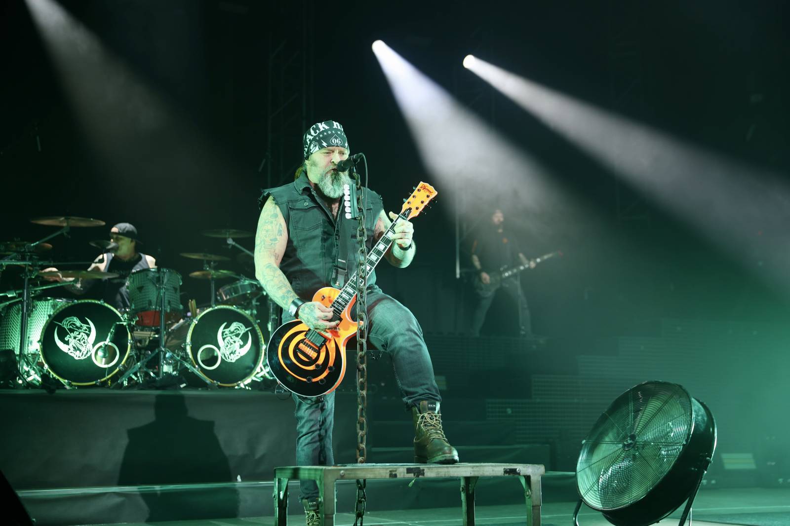 Škwor navázal na tradici a rok zakončil ve vyprodaném O2 universu