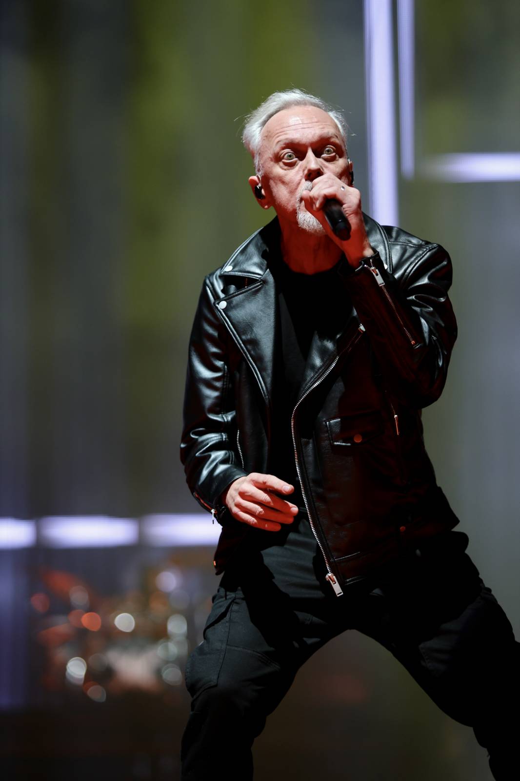 Lucie pomohla druhou vyprodanou O2 arenou Nadaci Terezy Maxové. Na pódium členové pozvali svoje děti