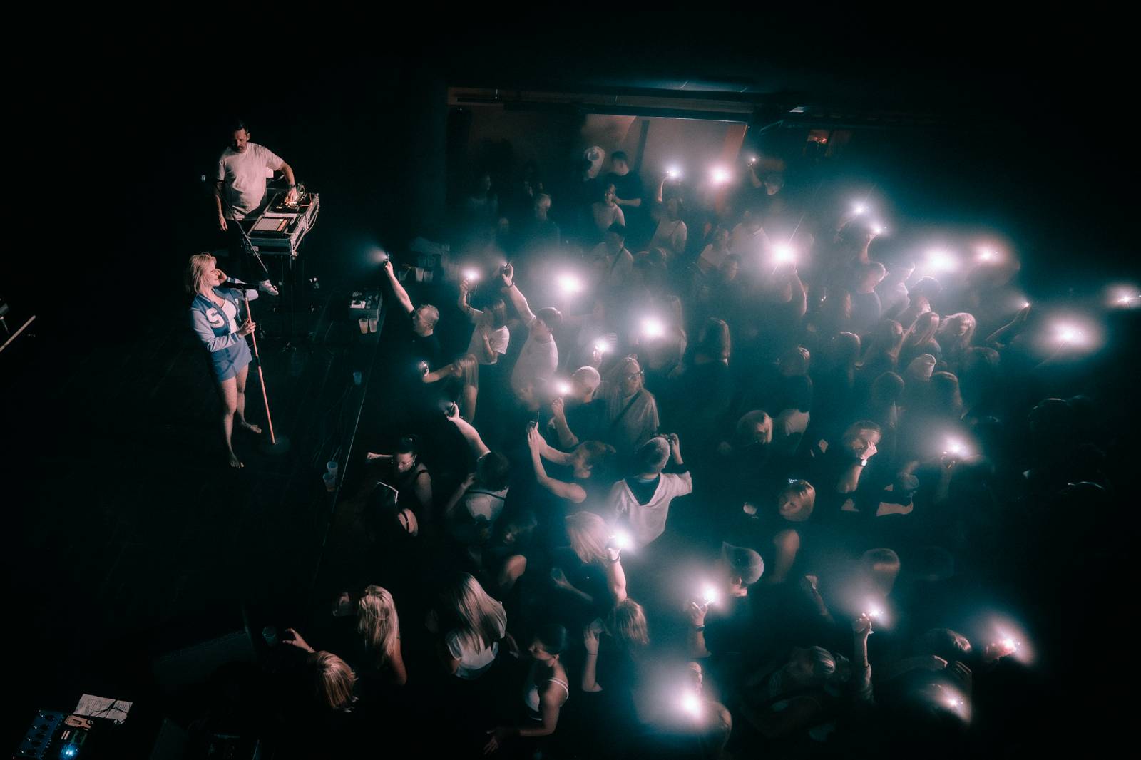 Skyline rozzářili předvánočním mejdanem Palác Akropolis, MC Jacob létal metry vysoko