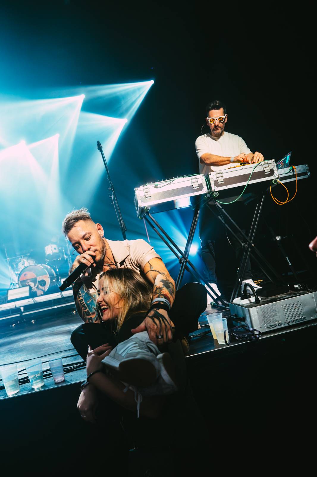 Skyline rozzářili předvánočním mejdanem Palác Akropolis, MC Jacob létal metry vysoko