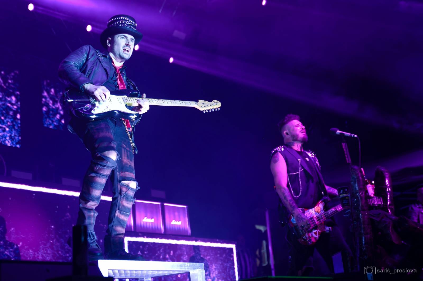 Rybičky 48 v Plzni: Ohnivá show i hosté Pepa Bolan a Bára Zemanová 